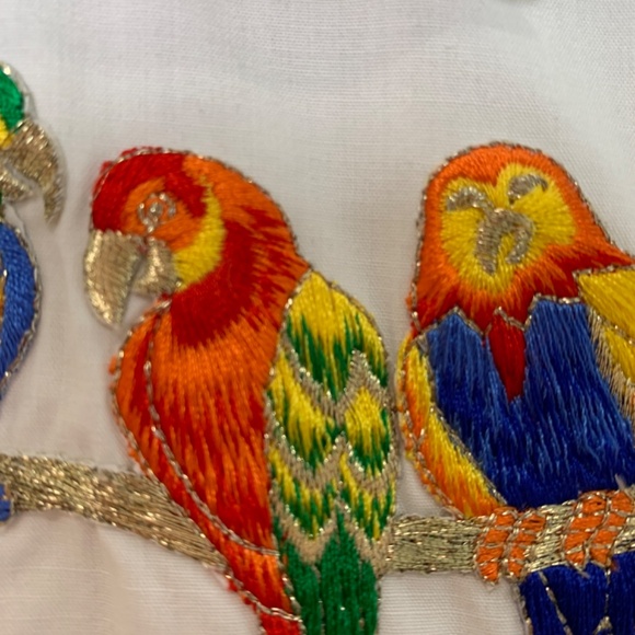 Vintage TIA White Button Up Shirt Medium Tropical Birds Embroidered Art to Wear - Picture 11 of 16